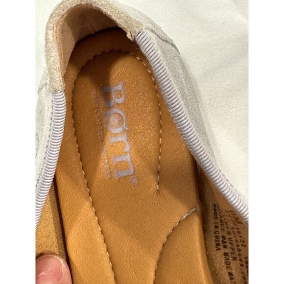 Born Suede Leather Grey Ballet Flats Size 6 EUC w/ Bow Classy and Comfortable - Picture 2 of 8